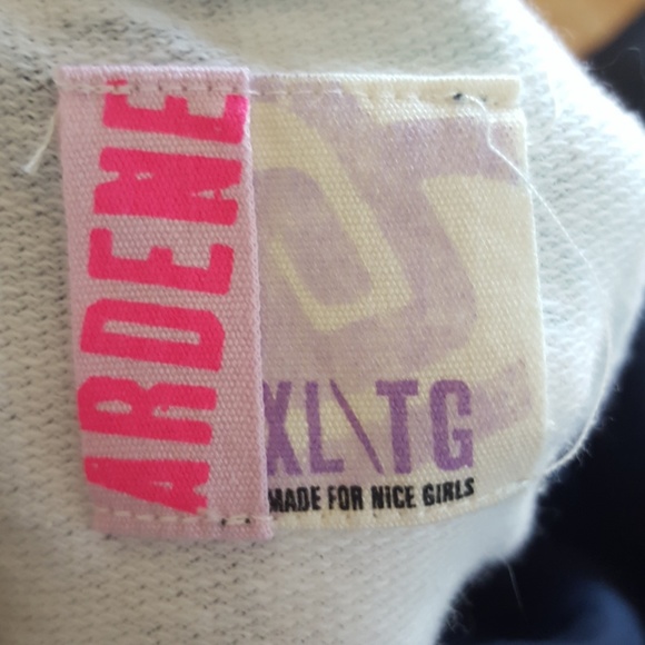 Plaid Sweater - XL - Picture 3 of 4